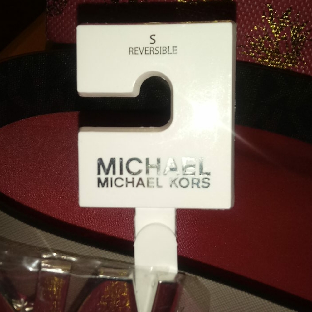 A MICHAEL KORS BELT - Picture 3 of 7